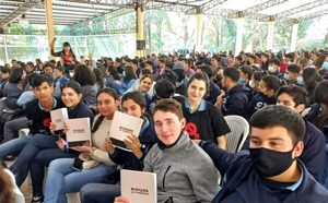 Campaña de respeto e igualdad «Noviazgo sin Violencia» llegó a 1.300 estudiantes del país