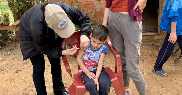 Insisten en completar esquema de vacunación a niños de 1 a 6 años - La Clave