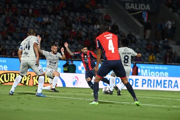 12 de Octubre vs. Cerro Porteño: alineaciones probables - Fútbol - ABC Color