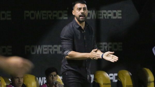 Julio César Cáceres: "Siempre quitamos ventaja y no sostenemos"