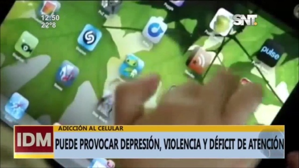 Adicción al celular: Un peligro para los niños - SNT