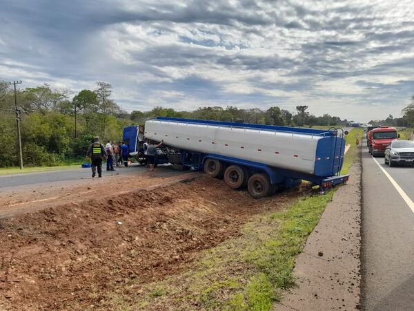 Nativos que cerraban ruta habrían causado accidente de tránsito - Policiales - ABC Color