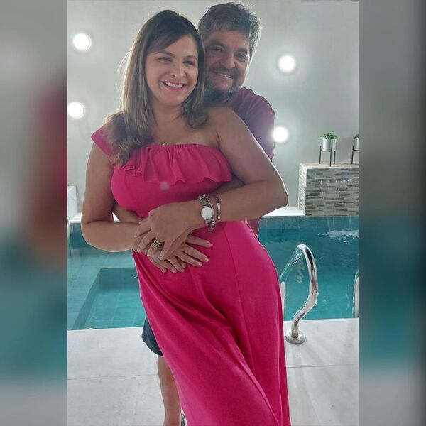 Maricha Olitte y Gaspar Maidana celebran 35 años de puro amor - Gente - ABC Color