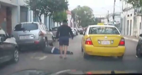 La Nación / Taxista fue noqueado en la vía pública por supuesto conductor de plataformas