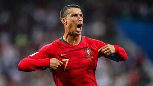 Diario HOY | Cristiano Ronaldo, premiado y dispuesto a jugar el Mundial'22 y la Euro'24