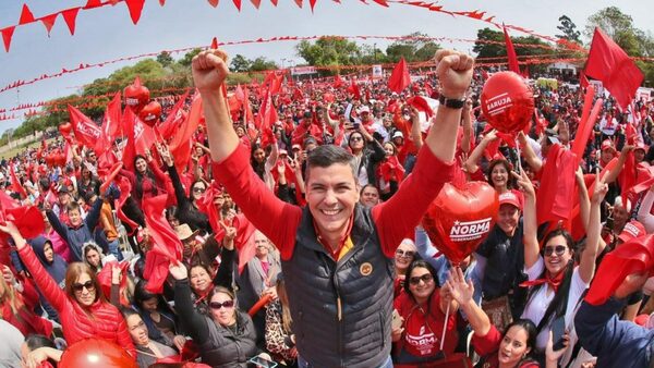 ENCUESTA OTORGA IMPORTANTE VENTAJA A DUPLA PRESIDENCIAL SANTI- ALLIANA