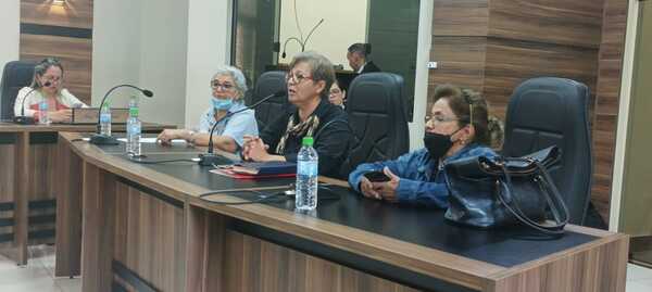 No quieren el cambio de nombre de Saltos por Cataratas del Monday - La Clave