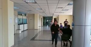 Amedrentan a un comunicador dentro del Palacio de Justicia - Nacionales - ABC Color