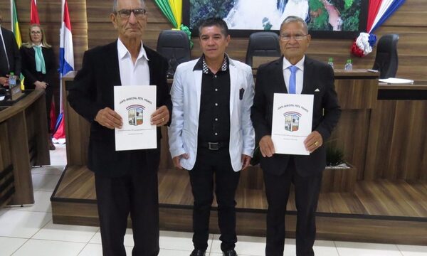 Homenajean a pioneros franqueños