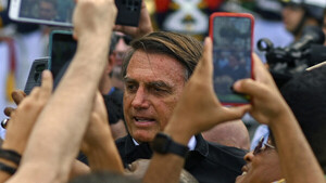 Diario HOY | Multan a Bolsonaro por realizar propaganda electoral anticipada