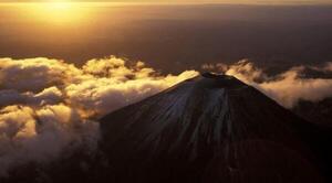 Se registran cerca de 700 terremotos y advierten sobre un supervolcán que se apróxima – Prensa 5