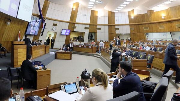 Devuelven ley de puertas giratorias con modificaciones al Senado