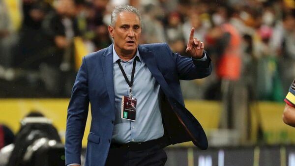 Tite pide a Vinicius Junior que baile y mantenga su esencia