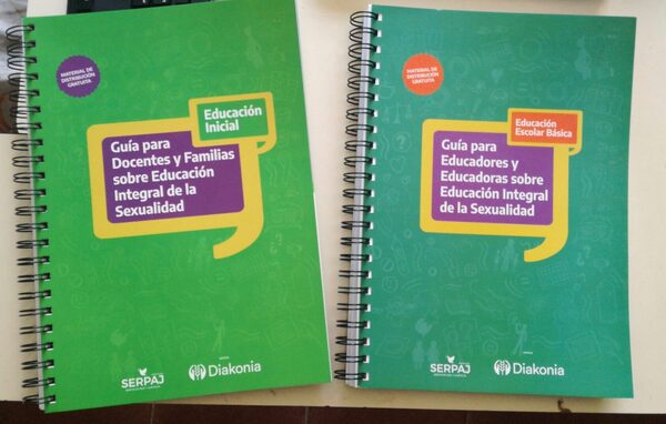 Representantes de padres emiten rechazo hacia materiales de educación sexual para estudiantes