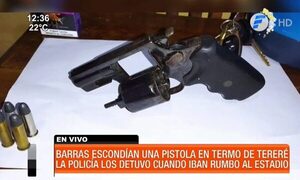 Barras de Cerro escondían arma en termo de tereré | Telefuturo