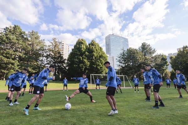 Selección Paraguaya: un nuevo entrenamiento pensando en Emiratos Árabes - Selección Paraguaya - ABC Color