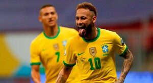 Tite celebra el buen momento de Neymar, a dos meses del Mundial