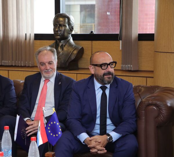 Diputado europeo asegura que Paraguay aún está a tiempo de combatir el crimen organizado - ADN Digital