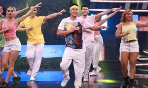 Apertura por primavera en Rojo | Telefuturo