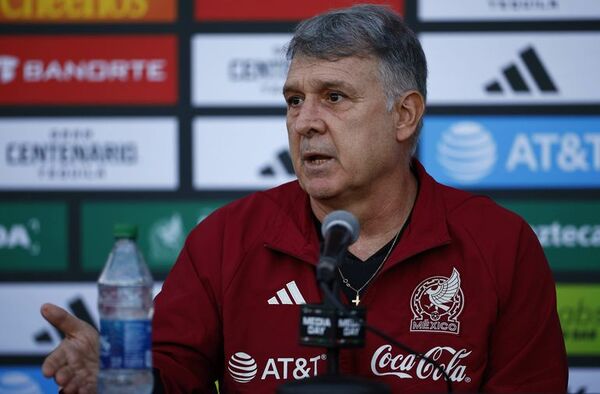 Martino deja a Chicharito sin Mundial - Fútbol Internacional - ABC Color