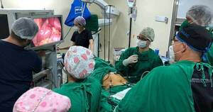 La Nación / Benefician a 11 pacientes con cirugías de alto nivel
