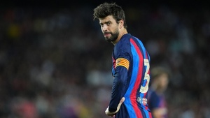 Diario HOY | Piqué puede ser el central mejor pagado del fútbol, según revela El Mundo