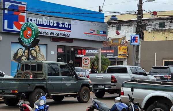 Allanan casa de cambios en el centro de la ciudad - Radio Imperio