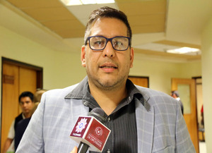 Defensor del Pueblo denunciará a diputadas y pretende renunciar en diciembre - ADN Digital