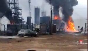 Explosión en refinería de Neuquén: al menos tres muertos y un incendio incontrolable - Mundo - ABC Color
