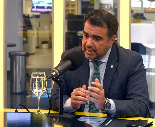 Paraguay “el país menos afectado por la pandemia”, enfatizó ministro de Hacienda durante congreso de la STP - Economía - ABC Color