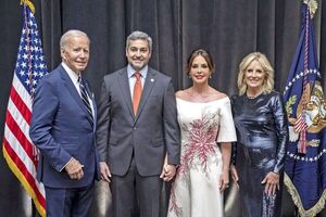 Abdo Benítez y Joe Biden, unidos por “valores democráticos” en su visita a Estados Unidos - Política - ABC Color
