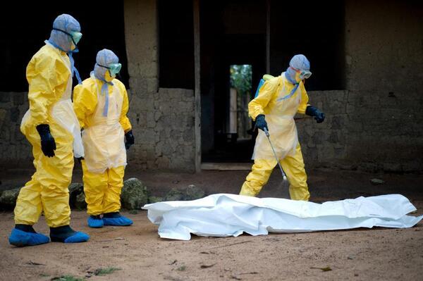Confirman 7 casos de ébola en Uganda