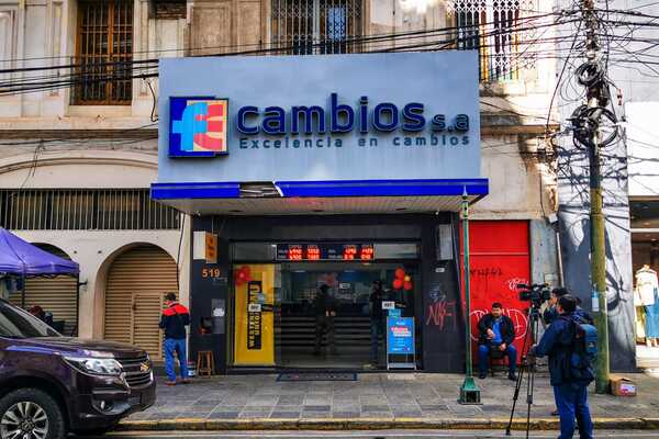 Operación Belia: Una de las casas de cambios allanadas era una fachada, no tenían dólares - Megacadena — Últimas Noticias de Paraguay