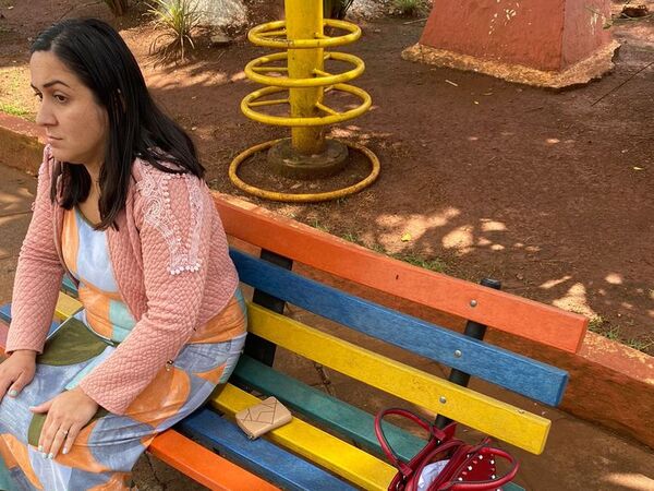 Detenida por extorsionar a párroco: le atribuía la paterninad de una niña - ABC en el Este - ABC Color