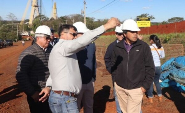 Misión de la CAF verifica avance de obras complementarias