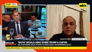 “Bachi” regala libro sobre Trump a Cartes - ABC Noticias - ABC Color