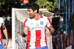 El puntero vuelve a entrar en acción en la Primera B - Fútbol de Ascenso de Paraguay - ABC Color