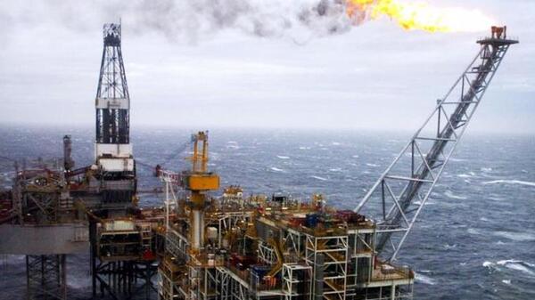 Precios del petróleo sube 63 centavos