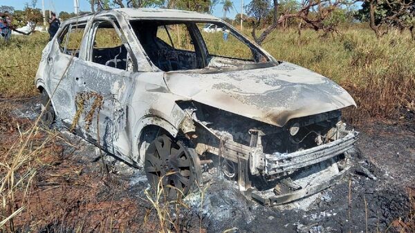 PJC: Hallan incinerado vehículo que habría sido usado por sicarios