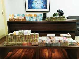 Descubren “caleta” con más de 1 millón de dólares en casa de cambio allanada - Megacadena — Últimas Noticias de Paraguay