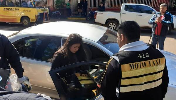 Crónica / Tras el abandono de un vehículo víctimas de robo se acercaron a tantear suerte