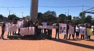 Caso Carolina: avanza juicio de feminicidio con declaración de peritos - ABC en el Este - ABC Color