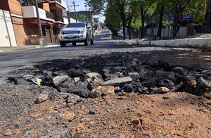 Lamentan el abandono del centro y dueños de bares hasta se ven obligados a “desafiar a moquete” a cuidacoches y adictos - Nacionales - ABC Color