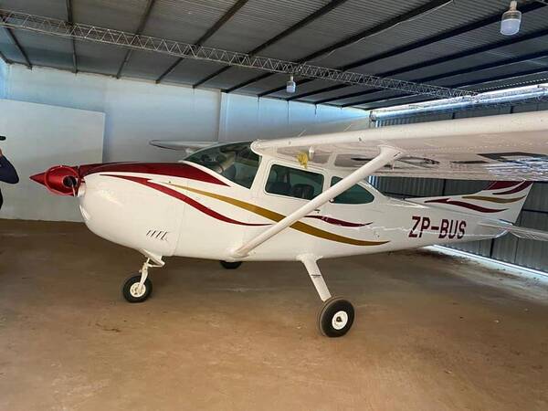 Crónica / En Tacuatí incautan un montón de armas de fuego y hallan una avioneta