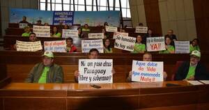 La Nación / Ciudadanos abogan por aprobación de proyecto para proteger humedales del Paraguay