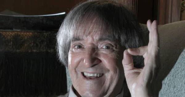 La Nación / A los 97 años falleció el humorista argentino Carlitos Balá