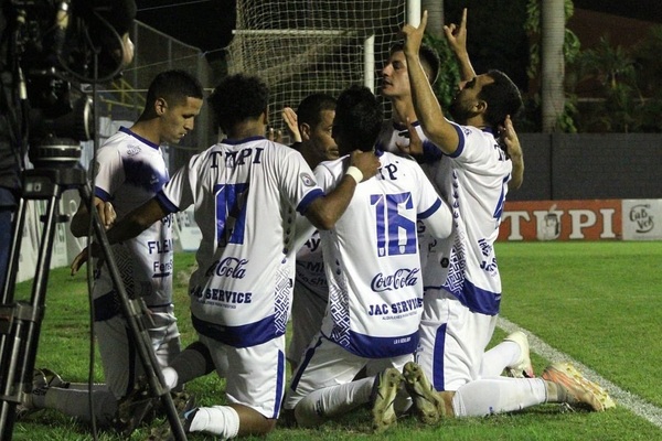 La V de la victoria | 1000 Noticias