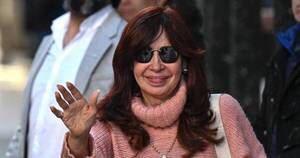 La Nación / Según Cristina Fernández, la Fiscalía de su país violó la Constitución durante su juicio por corrupción