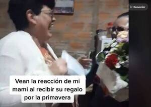 Crónica / [VIDEO] Regalaron a su mamá entradas para ver al "Buki" y la doña emocionó a todos con su reacción