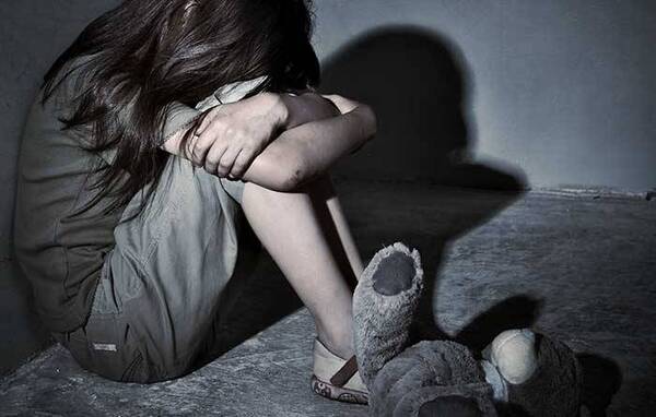 Crónica / ¡Terrible! Nena de 12 años era abusada por su primo